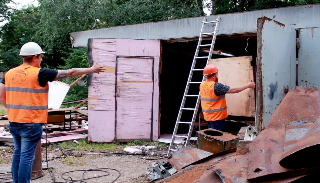 Демонтаж гаражей в Амурске, цена от 1771 руб. – услуги под ключ от 2Землекопа-Мрс