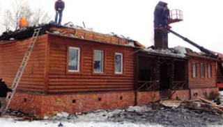 Разбор сгоревшего дома в Амурске от 3854 руб. - 2Землекопа-Мрс